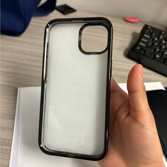 Casetify iPhone 13 phone case - Picture 3 of 4